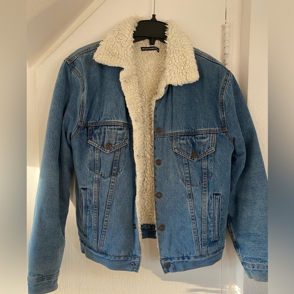 Brandy Melville Denim Jacket Sherpa Lining One Size
